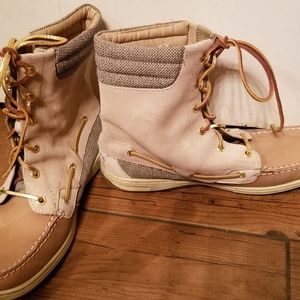 Sperry hikerfish gold shimmer detailed boot
